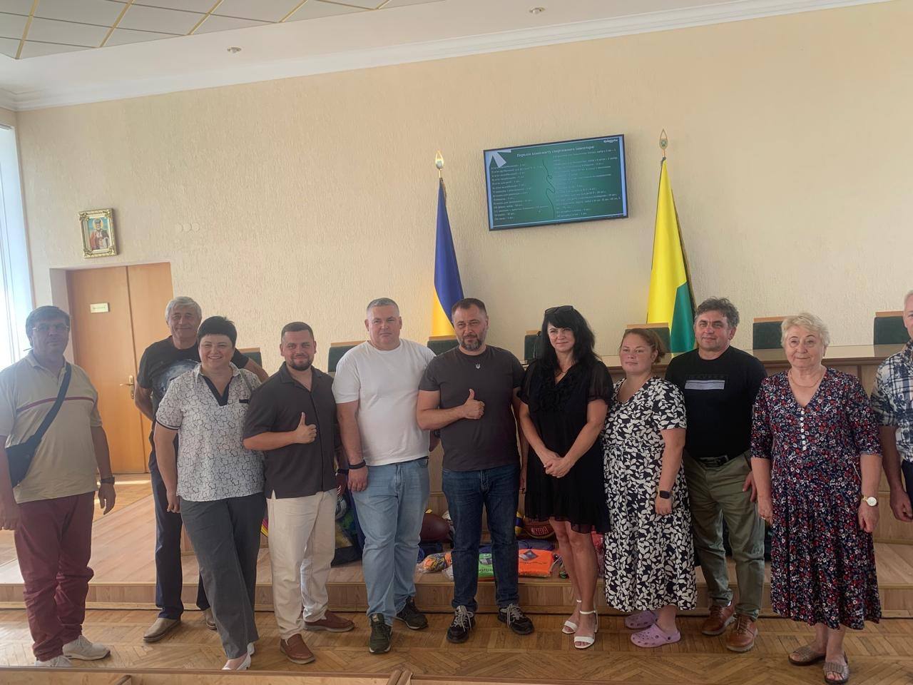 У межах реалізації Київської обласної програми розвитку фізичної культури та спорту “Київщина спортивна” на 2022-2025 роки, в Фастові заклади загальної середньої освіти Боярської міської громади отримали сучасні комплекти спортивного інвентарю